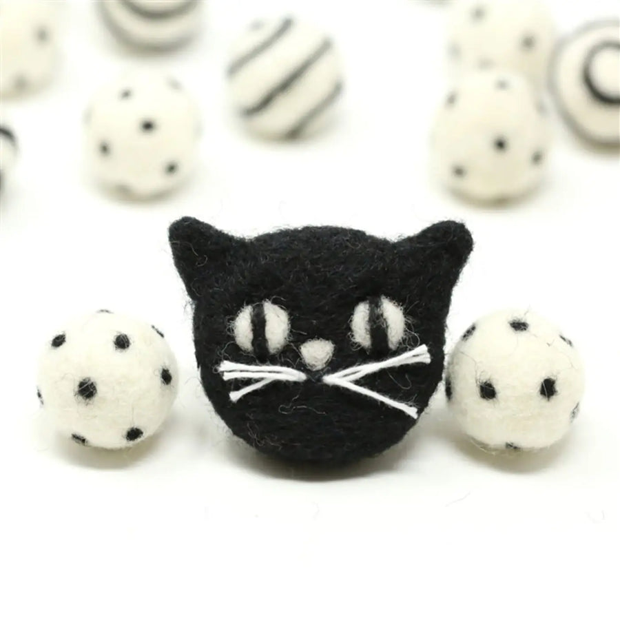 Wool Felt Halloween Cats