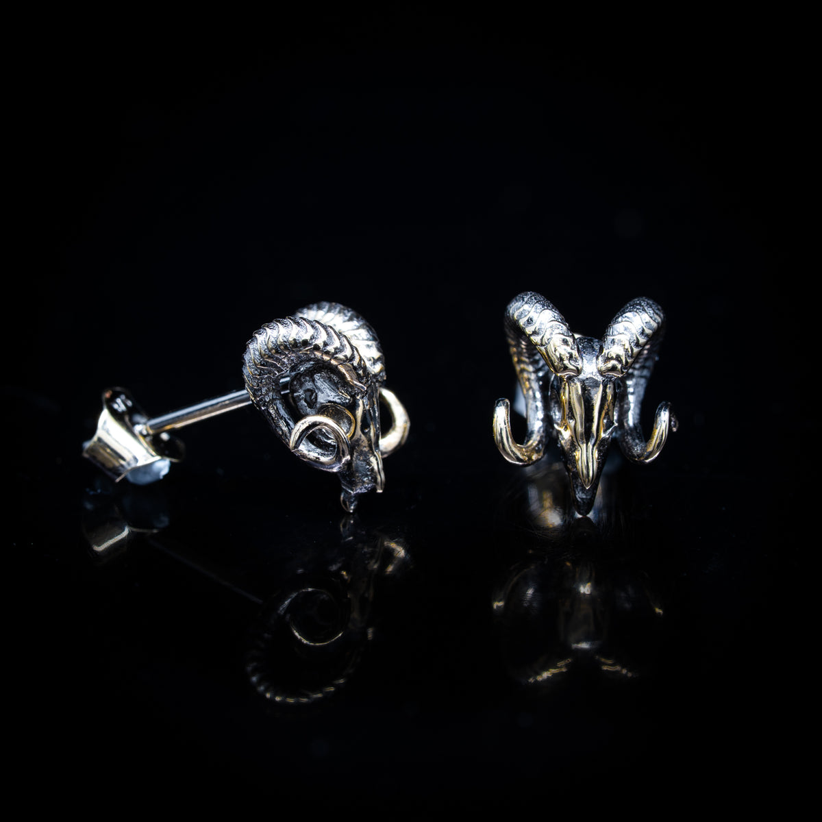 Ram Skull Studs - Gold